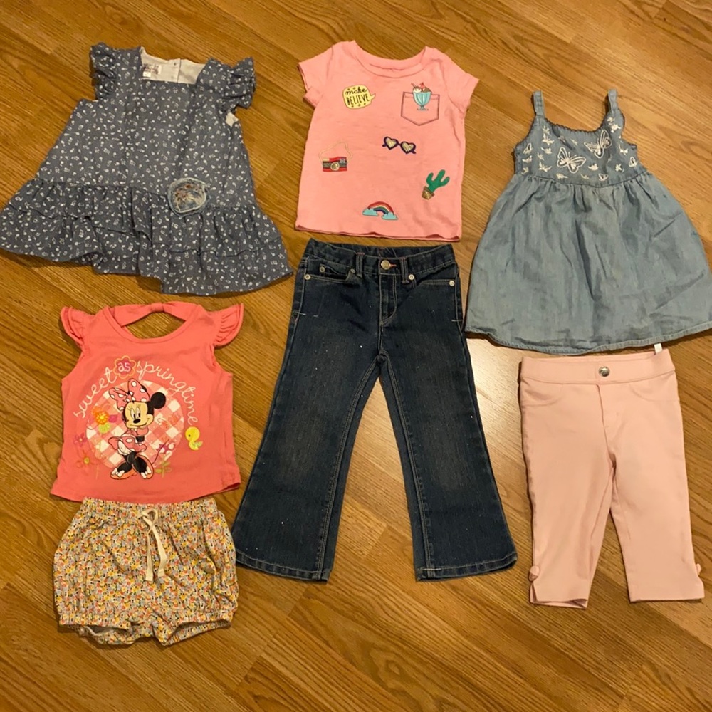 Girl 3-4T 7 pieces clothes bundle
